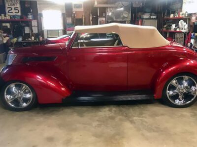 1937 Ford Cabriolet